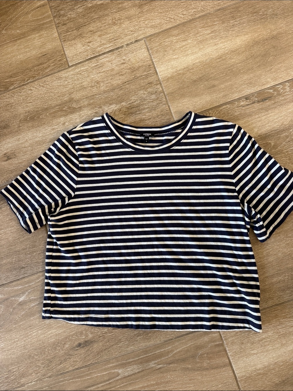 Express Striped Crop Tee - Navy and White size medium
